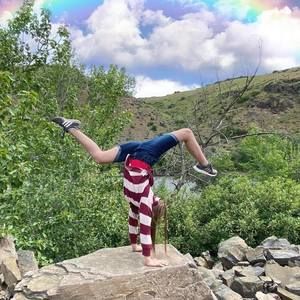 Meet your Posher, Maegan